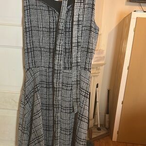 Chic Black and White Plaid Dress